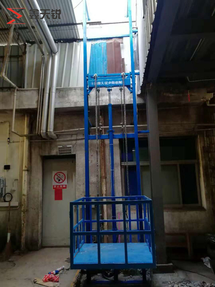 柳州导轨式升降货梯